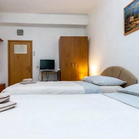 Apartments Dino Kastela Dış mekan fotoğraf