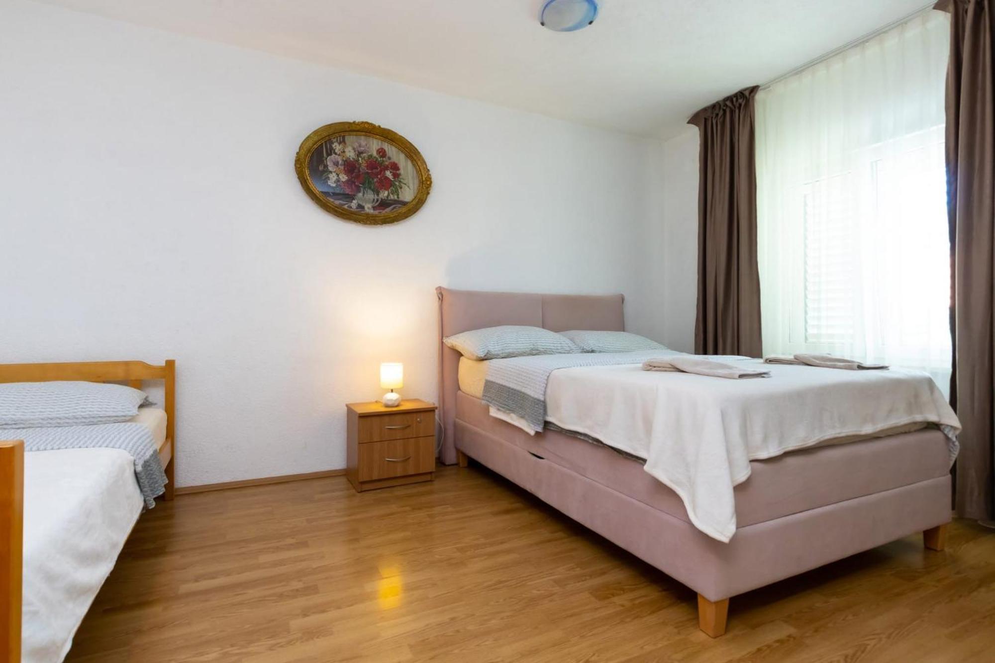 Apartments Dino Kastela Dış mekan fotoğraf