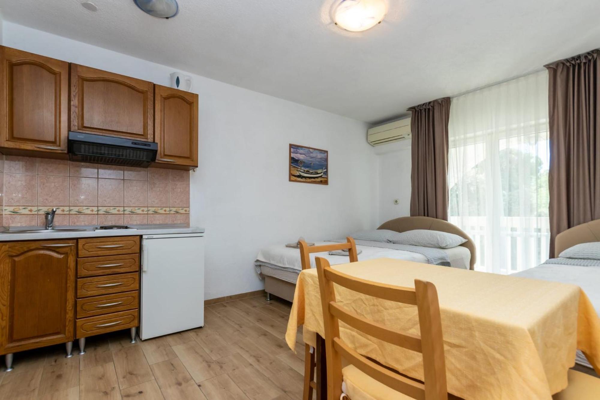 Apartments Dino Kastela Dış mekan fotoğraf