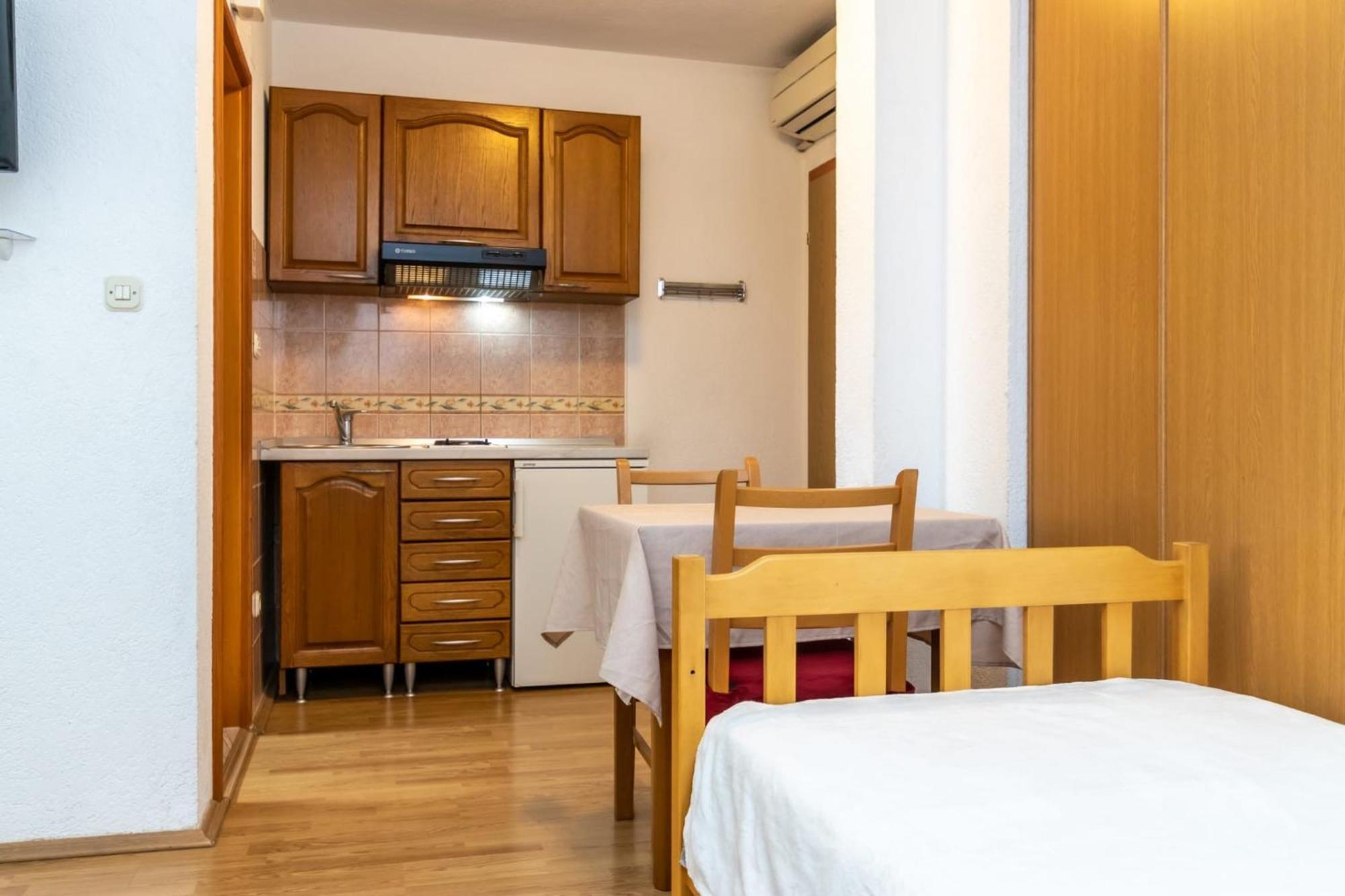 Apartments Dino Kastela Dış mekan fotoğraf