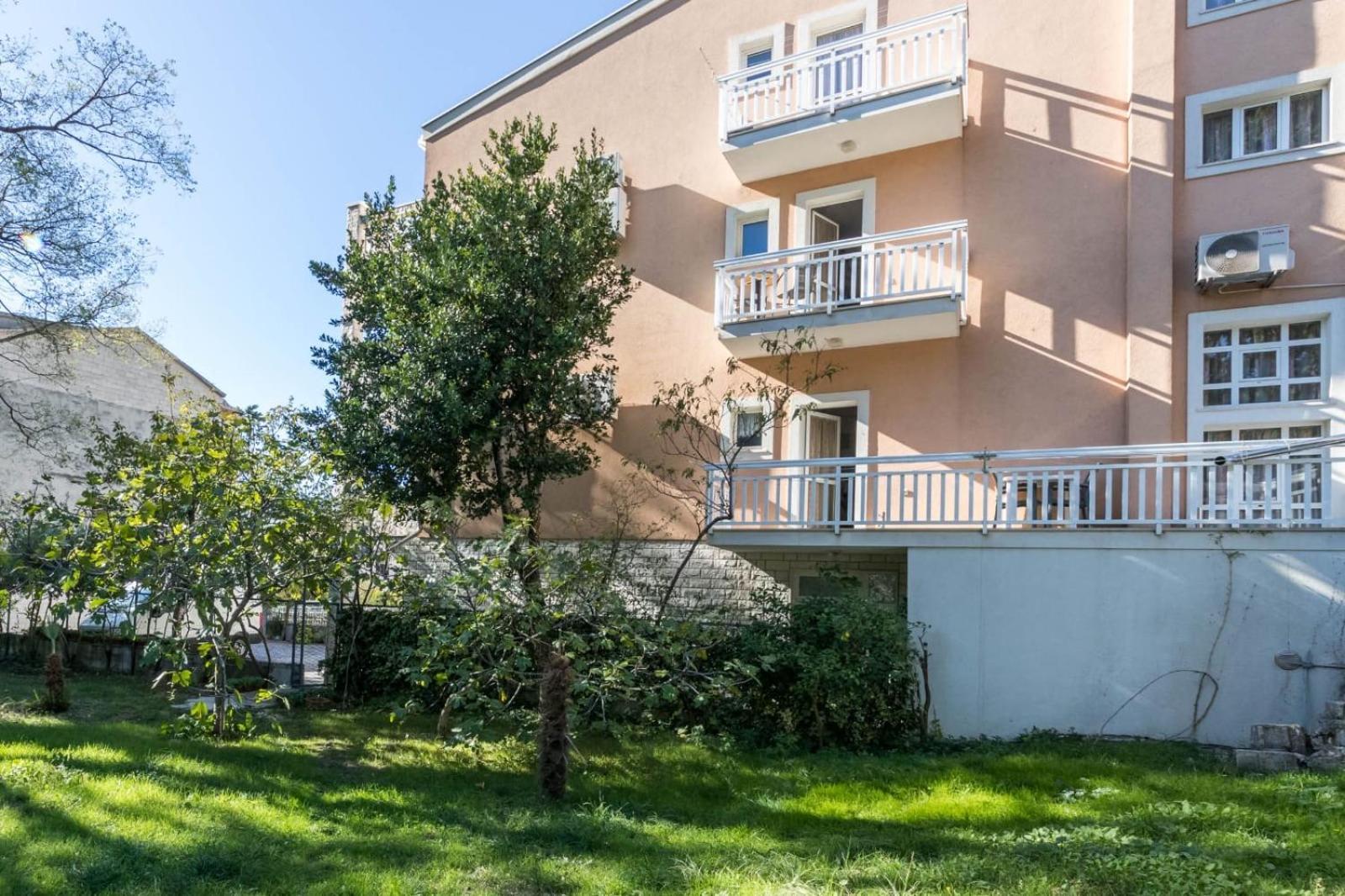 Apartments Dino Kastela Dış mekan fotoğraf